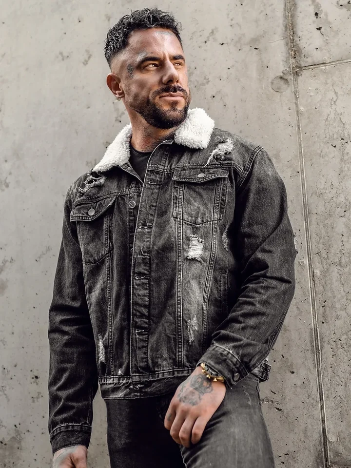 Męska kurtka jeansowa z ociepleniem jest odpowiednia nawet na chłodniejsze dni