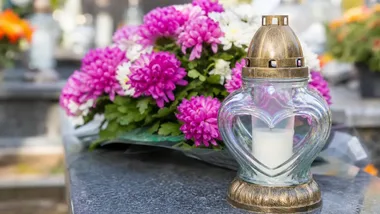 Całodobowe patrole przy grudziądzkich cmentarzach. Strażnicy będą reagować