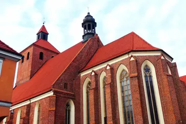 Nowy numer telefonu do Punktu Obsługi Pasażera w C.H. Alfa ułatwia kontakt z urzędem