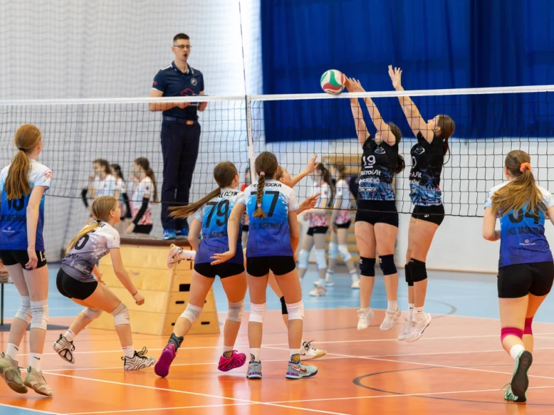 Grafika promocyjna wydarzenia Turniej o Puchar Niepodległości juniorek młodszych – Gurzyński CUP 2026