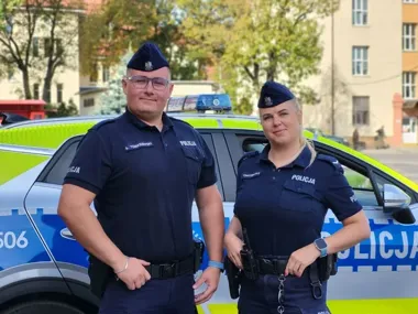 9-latek jechał w stronę ruchliwej ulicy. Policjanci ruszyli natychmiast